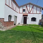 Prázdninový dům Amplia Casa Con Jardin A Un Paso Del Centro De *