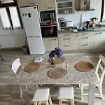 Amplia Casa Con Jardin A Un Paso Del Centro De Prázdninový dům
