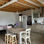 Amplia Casa Con Jardin A Un Paso Del Centro De Prázdninový dům