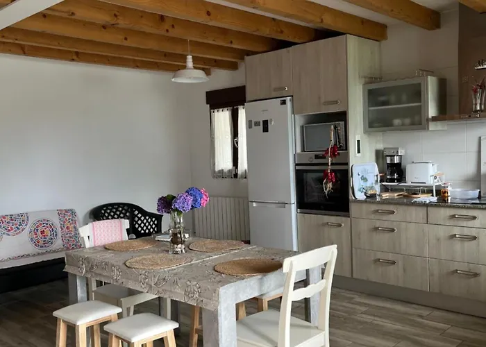 Amplia Casa Con Jardin A Un Paso Del Centro De Holiday home